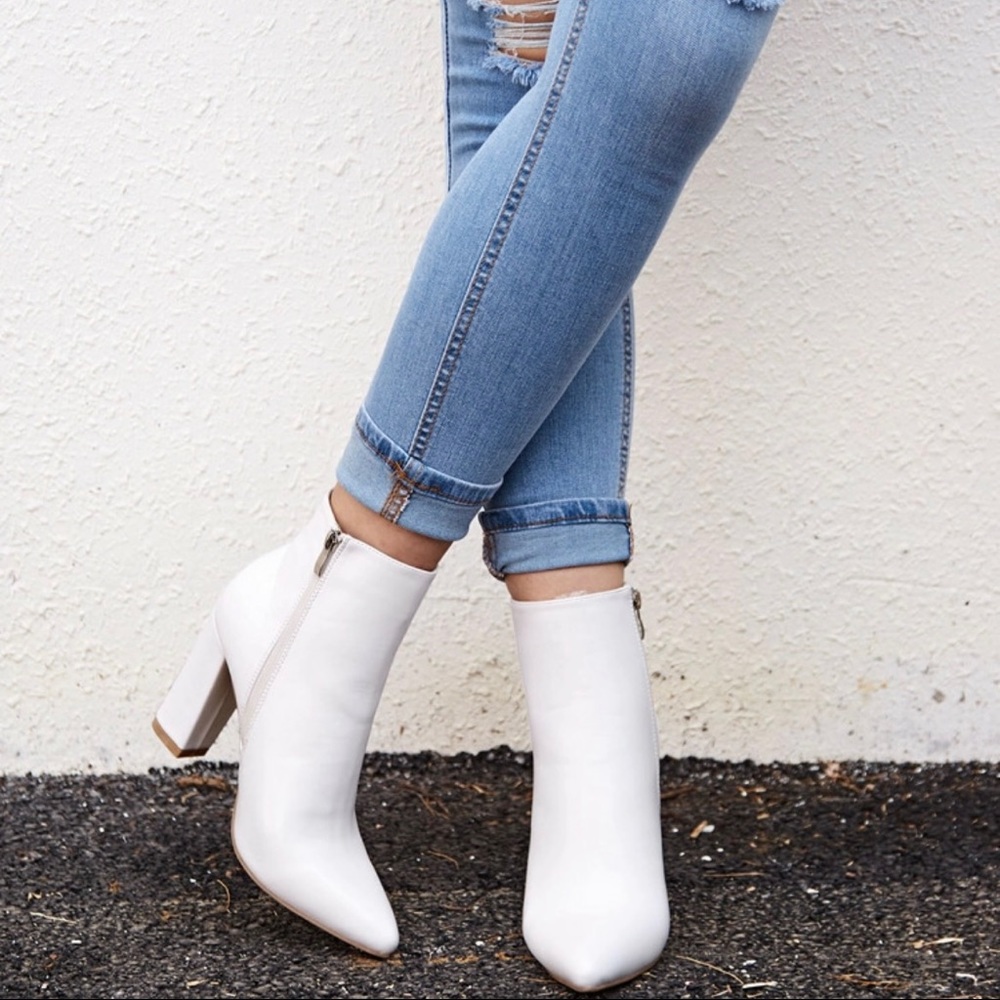 SHEIN Embossed Chucky Boots